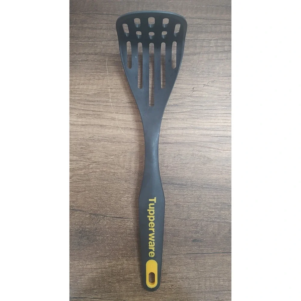Tupperware Utensil Chef Series Pro Black Cooking Potato Masher #7782 Orange